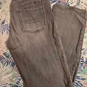 American Eagle Outfitters Women's Gray Straight Leg Jeans